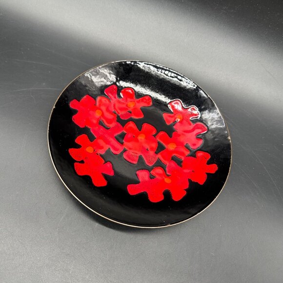 Vintage Enamel On Copper Plate Red Floral Bovano of Cheshire Connecticut MCM - Picture 1 of 10